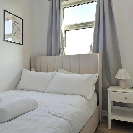 Charming 3-bed Near Centre Free Parking Casa vacanze York